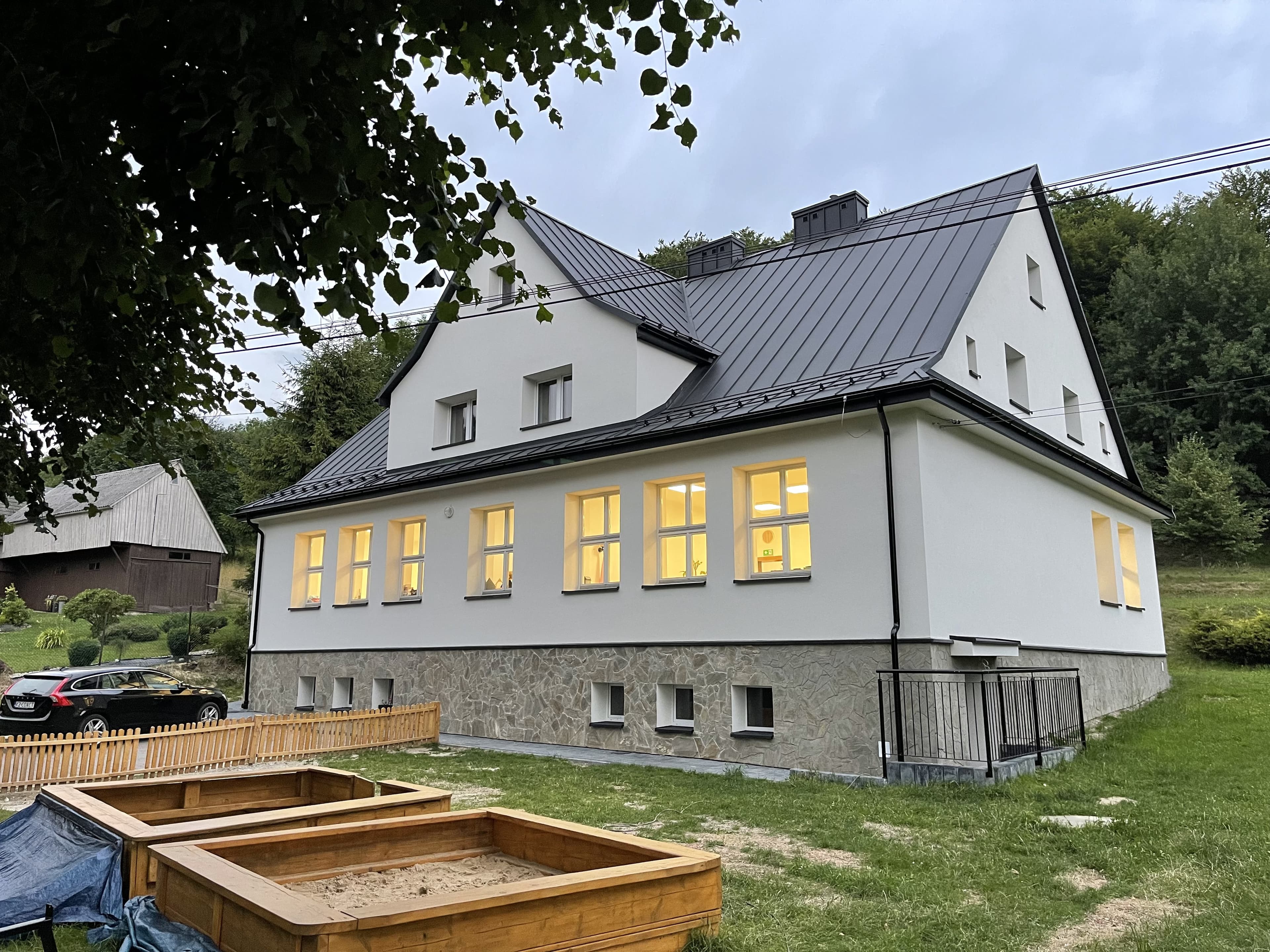 Budynek Żłobka i Przedszkola Źródełko w Gruszowcu
